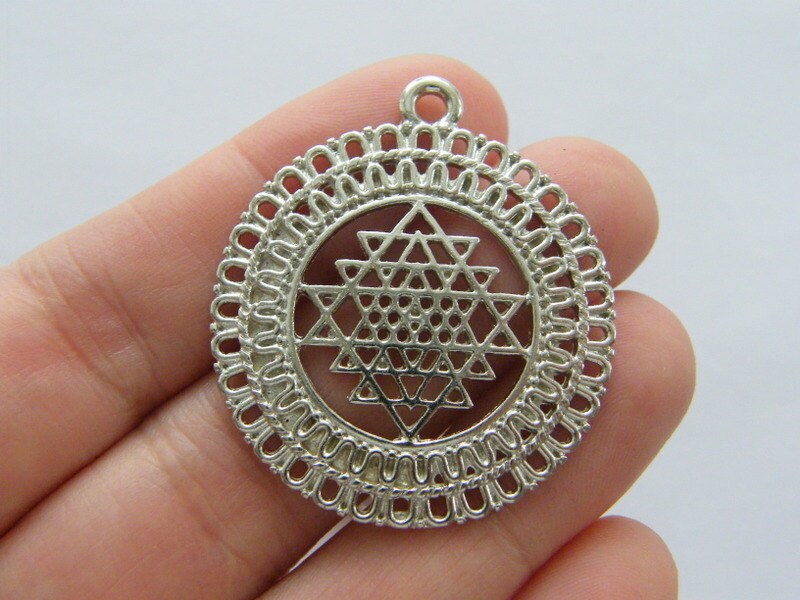 4 Sri Yantra meditation pendants silver tone  M201