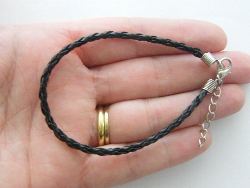 BULK 20 Black leather bracelets 20cm x 3mm