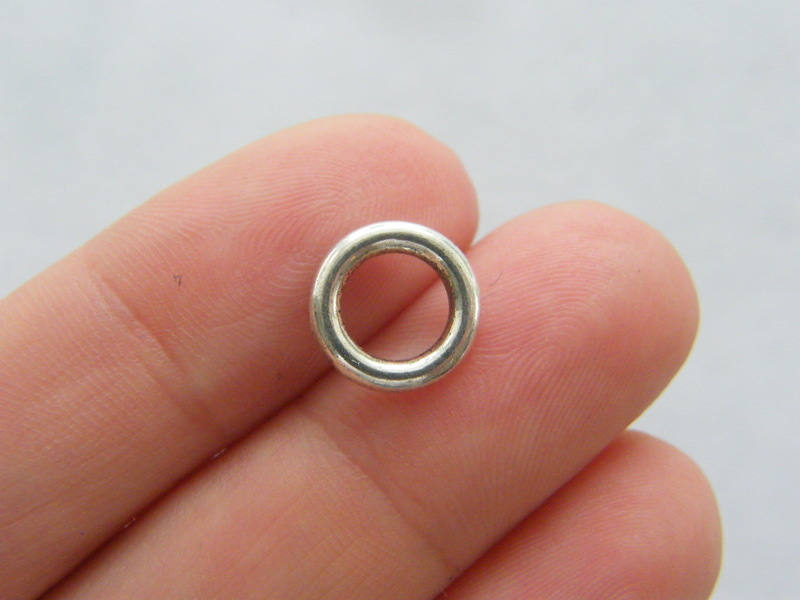 20 Spacer beads closed jump rings  10mm antique silver tone FS250