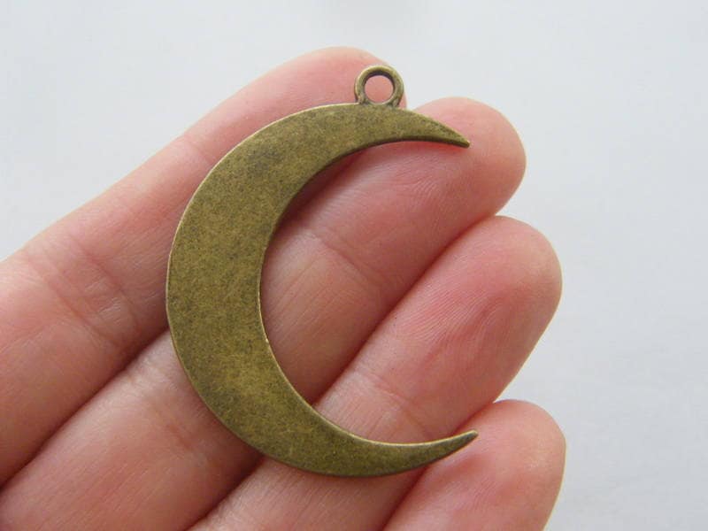 BULK 20 Moon pendants antique bronze tone M85
