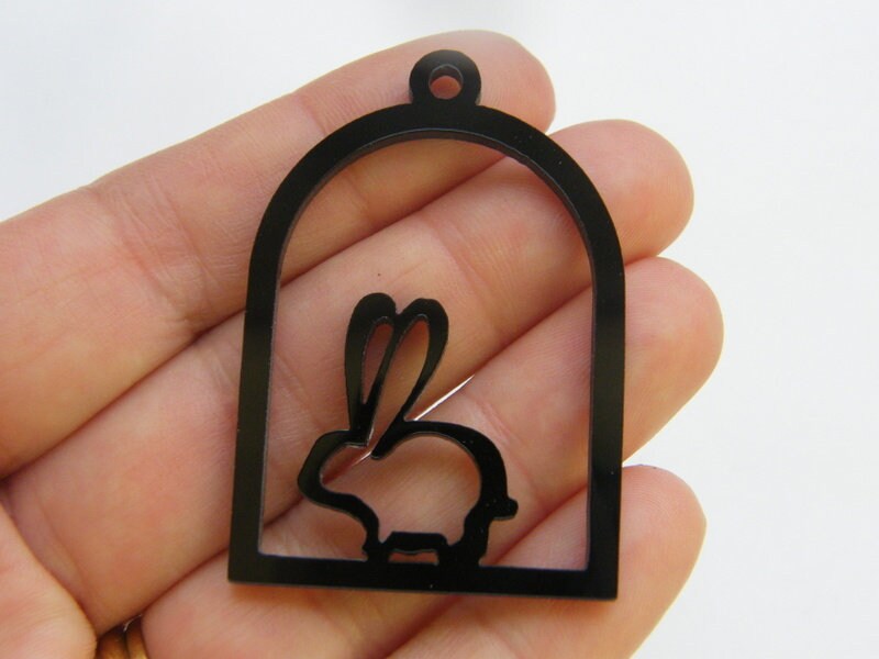 8 Rabbit charms bezel black acrylic A934