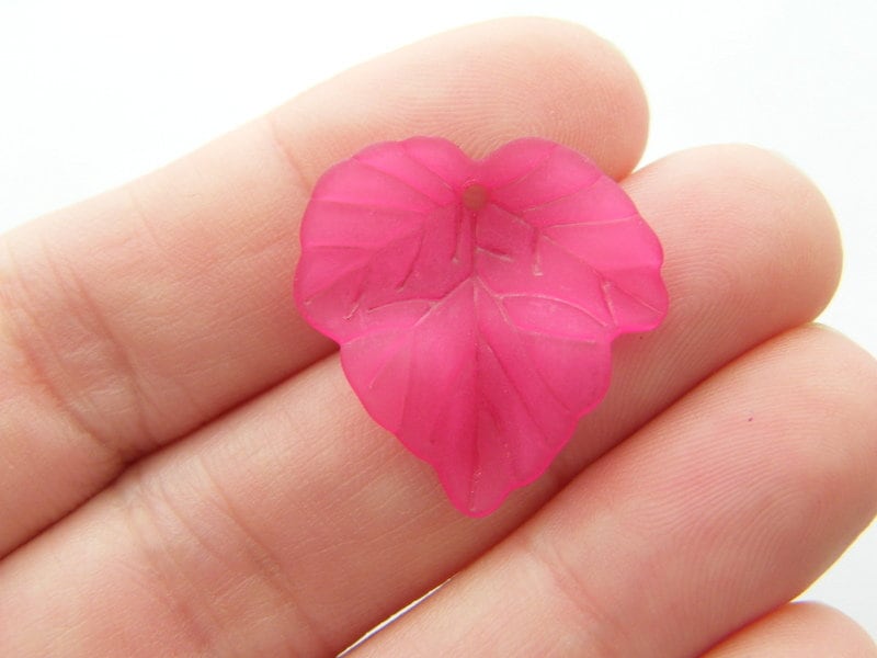 50 Dark pink frosted acrylic leaf charms L363