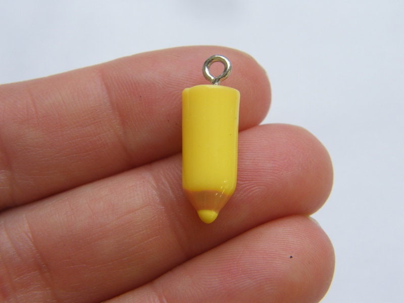 8 Yellow pencil charms resin P487