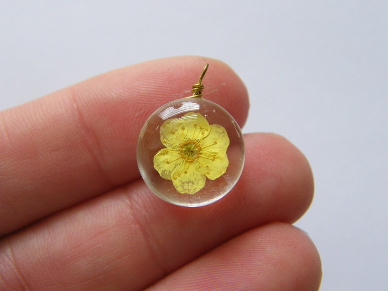 2 Dried flower yellow glass pendants bronze tone F617