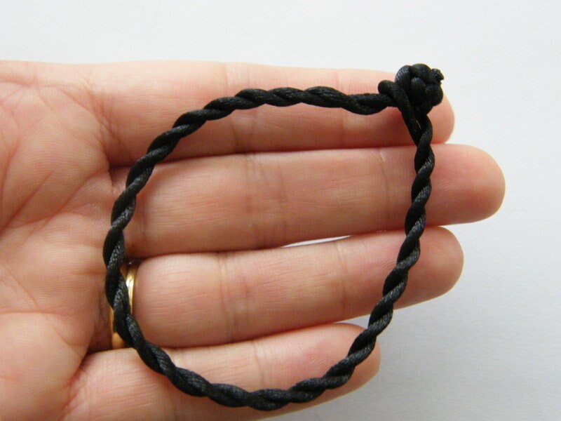 BULK 30 Black cord bracelets 19cm FS304
