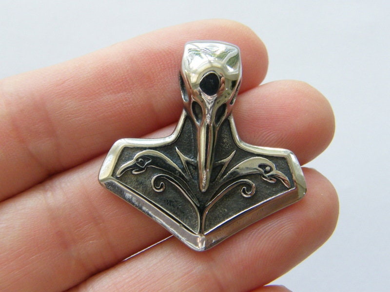 1  Raven bird pendant antique silver tone stainless steel B333