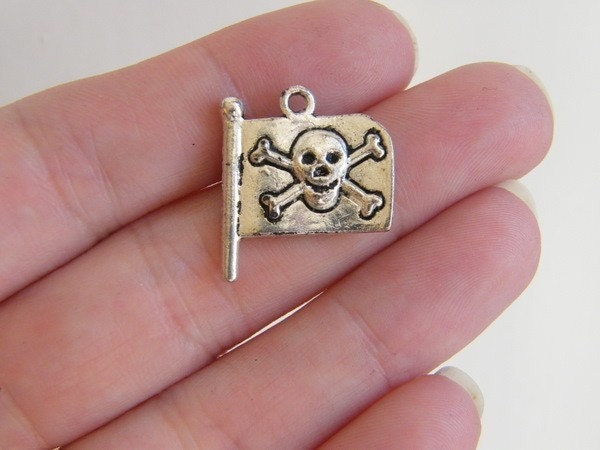 10 Jolly Roger pirate flag charms  antique silver tone P165