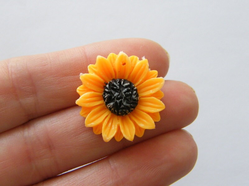 6 Sunflower flower pendants orange and brown tone F308