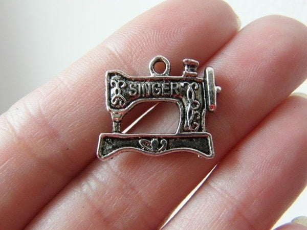 6 Sewing machine charms antique silver tone P513