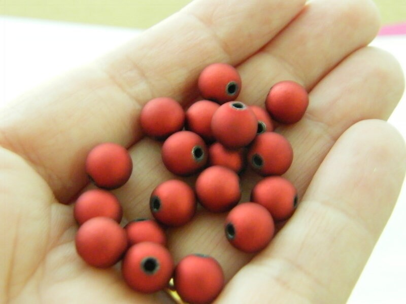 100  Red 8mm beads B160  - SALE 50% OFF