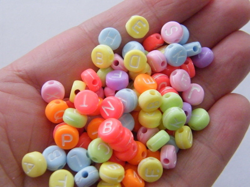 500 Acrylic round random alphabet letter RANDOM beads