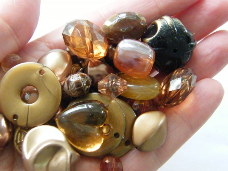 50 Mixed brown acrylic beads BB717  - SALE 50% OFF