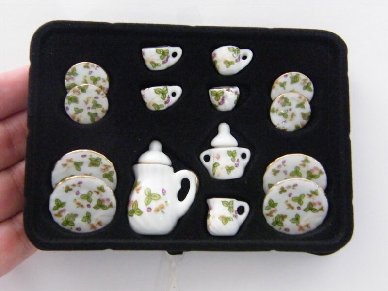 1 White and gold flower and leaves porcelain tea set 03B