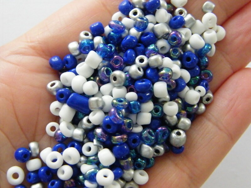 400 Winter blue white silver seed beads  - SALE 50% OFF