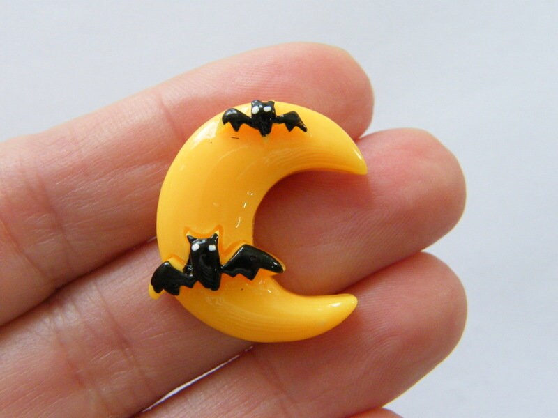 12 Moon bat Halloween embellishment cabochon black yellow resin HC148