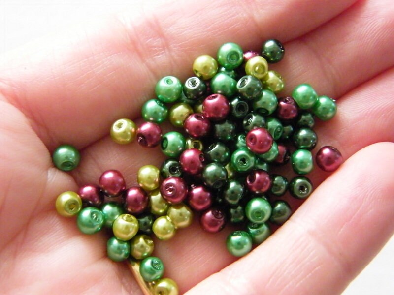 140 Forest fun beads mixed 4mm glass AB144