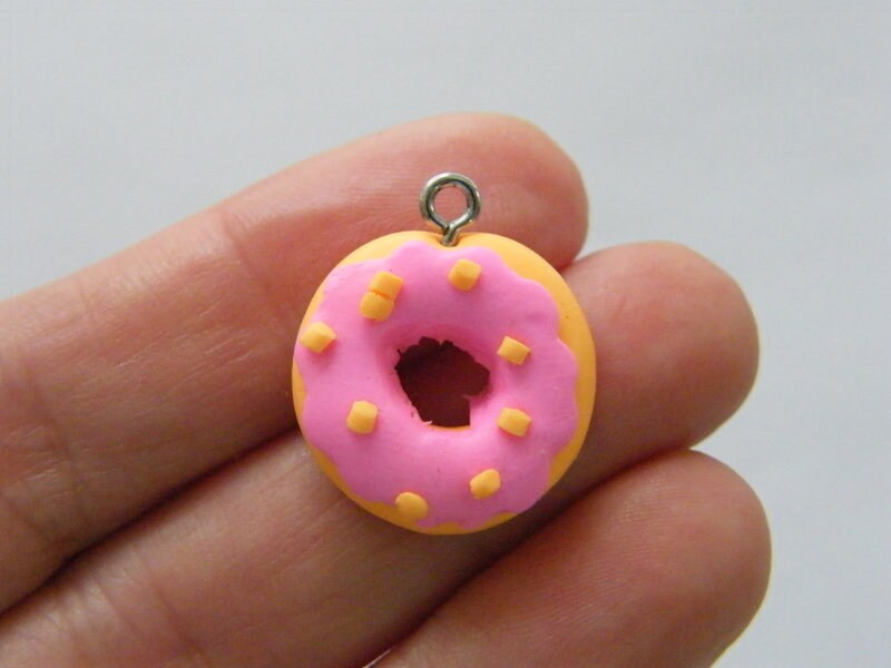 4 Donut charms polymer clay FD442