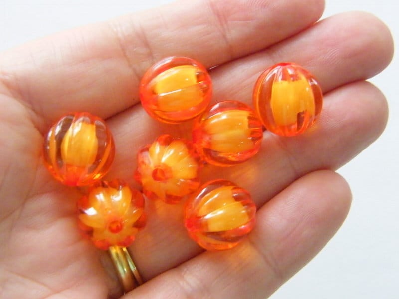 50 Orange pumpkin 14mm acrylic beads HB2