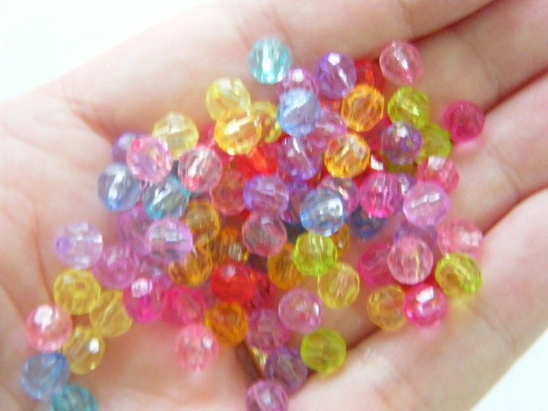200 Faceted random mixed 6mm acrylic beads AB117