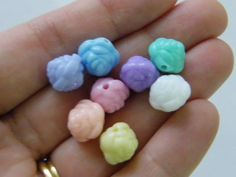 60 Flower beads random mixed pastel acrylic BB582  - SALE 50% OFF