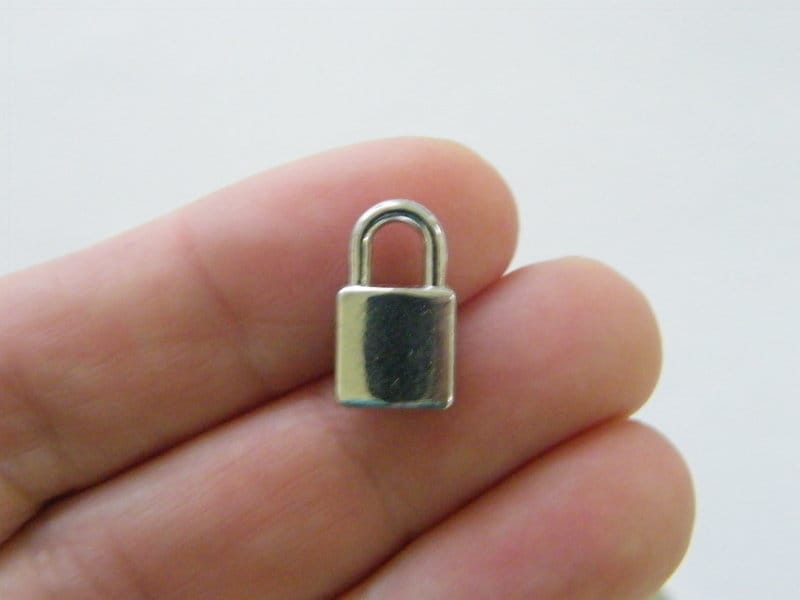 50 Lock charms CCB plastic K18