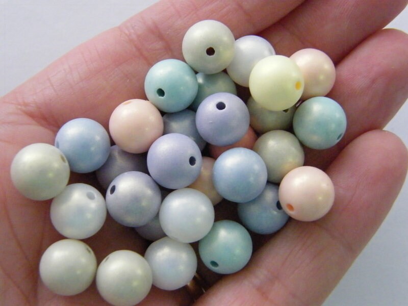 40 Beads pearlized random mixed 10mm acrylic BB469 - SALE 50% OFF