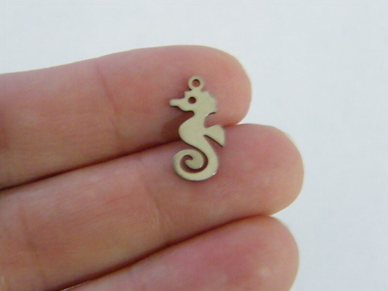 6 Seahorse charms stainless steel FF352