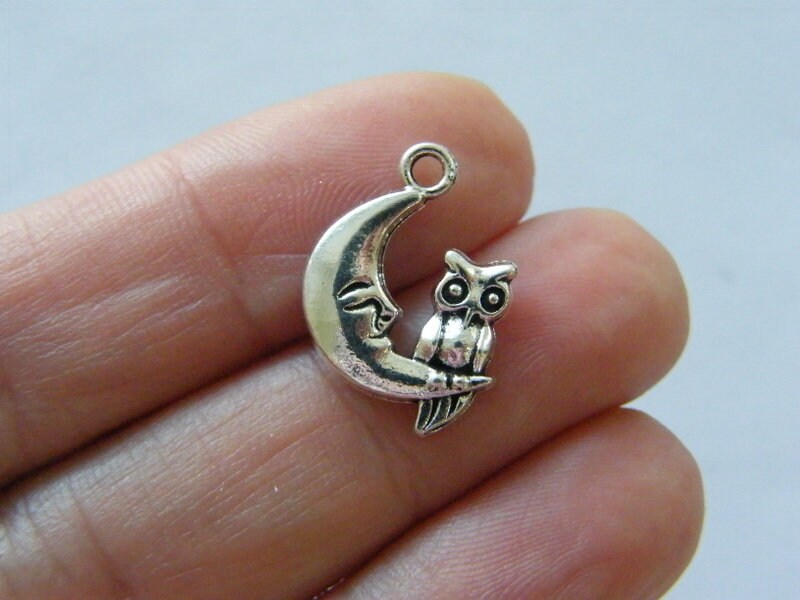 10 Owl moon charms antique silver tone B227