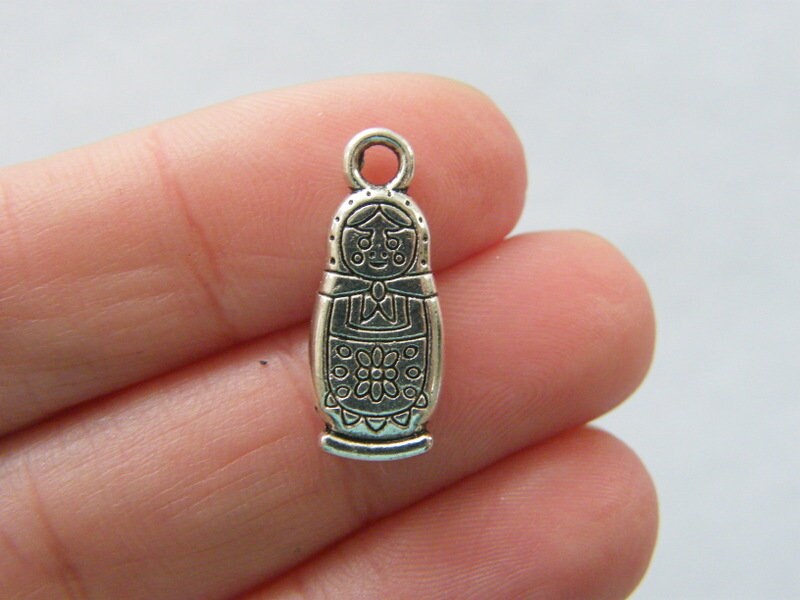 10 Nesting doll pendants charms antique silver tone WT13