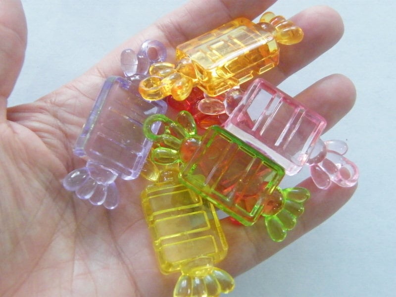 6 Sweet candy pendants random mixed acrylic FD405