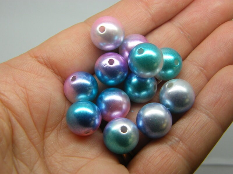 30 Gradient mermaid beads 12mm blue white pink purple acrylic BB597  - SALE 50% OFF