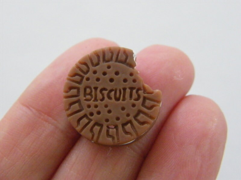 8 Chocolate biscuit cookie embellishment cabochons resin FD612