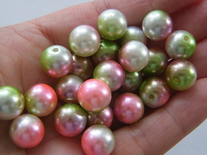 30 Green pink white gradient mermaid 12mm acrylic beads BB566  - SALE 50% OFF