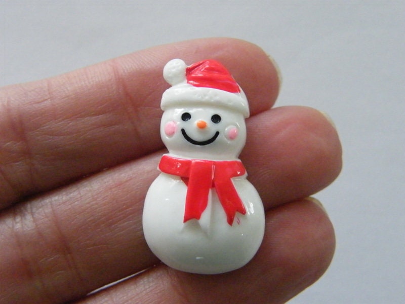 12 Snowman Christmas embellishment cabochon white red resin CT135
