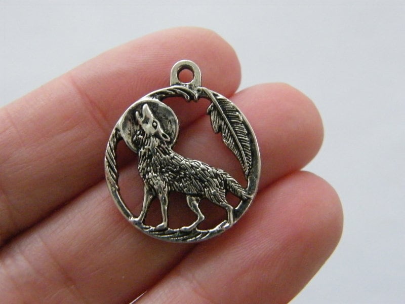 6 Wolf pendants antique silver tone A103
