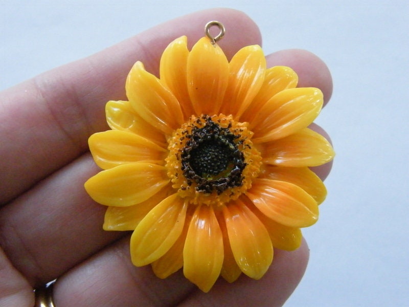 2 Sunflower pendants orange brown resin silver screw F283