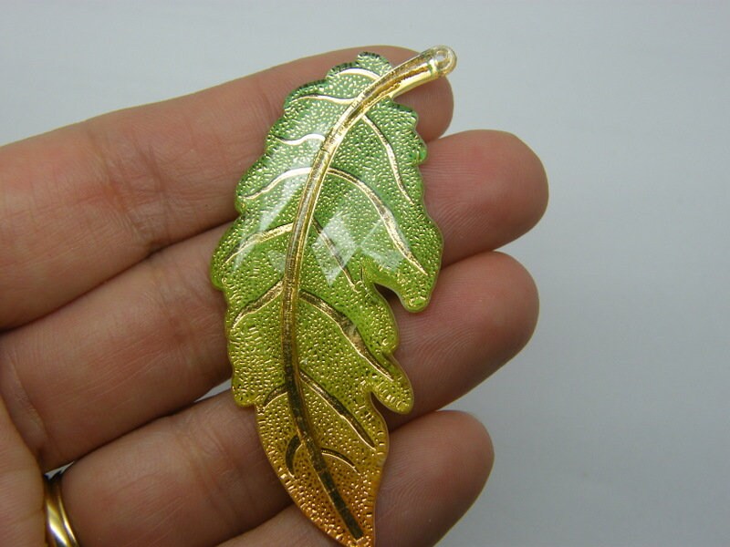 8 Leaf pendants green orange gold acrylic L194