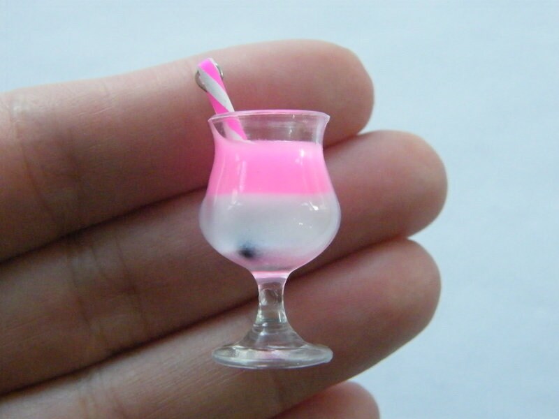 4  Cocktail pendants pink resin FD643