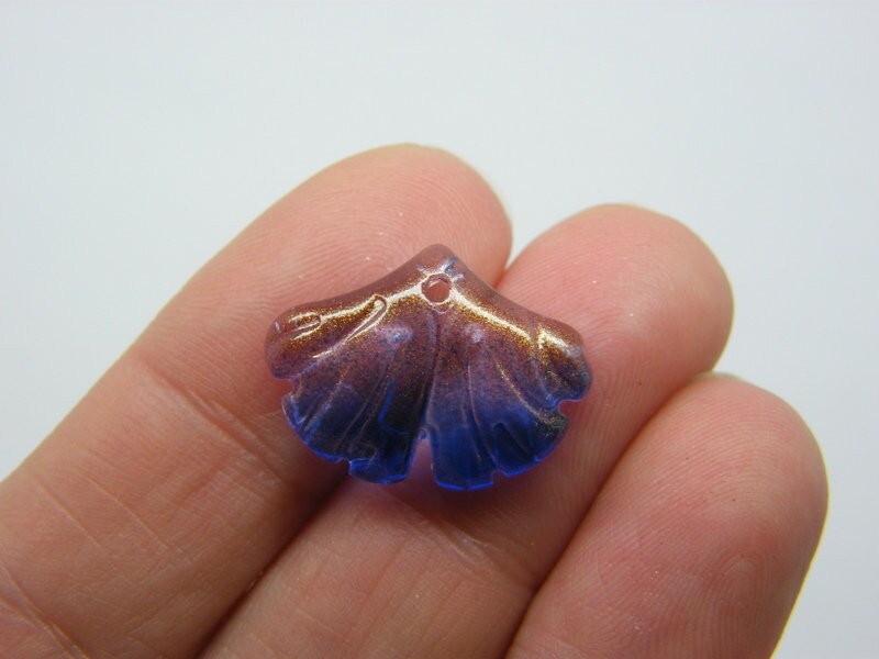 8 Flower petal leaf charms blue  pink glitter dust glass F84