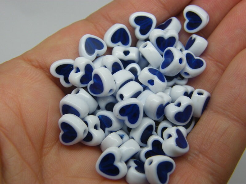 100 heart beads blue white acrylic AB285 - SALE 50% OFF