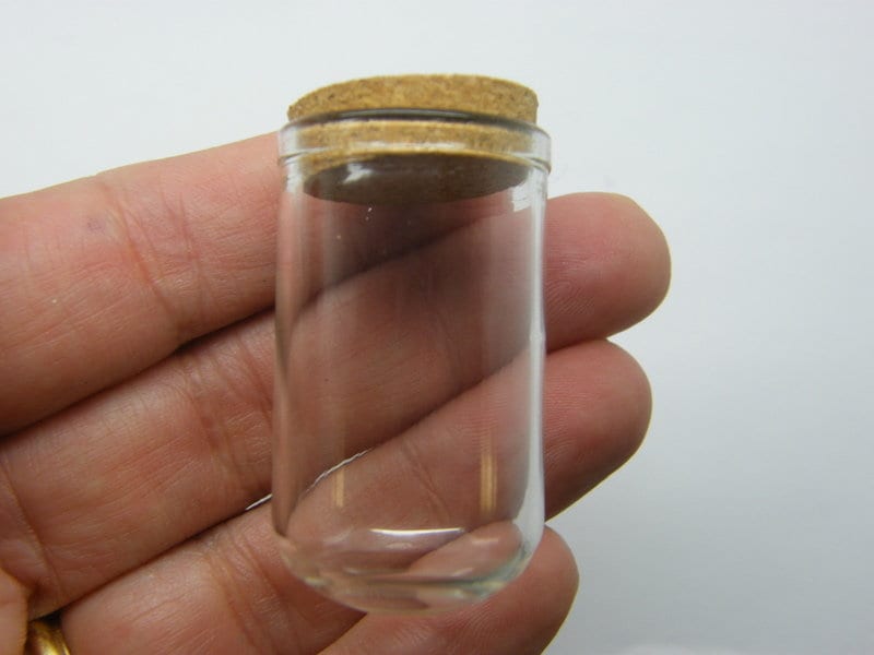 4 Glass bottle dome closhe cover corks GB043 M
