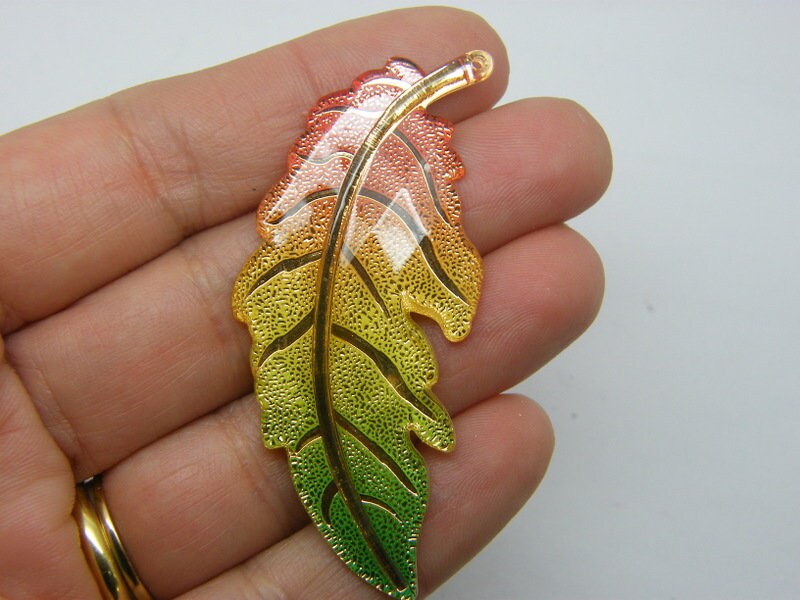8 Leaf pendants orange yellow green gold acrylic L295