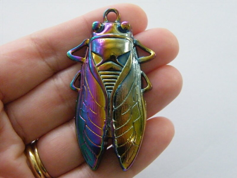 1 Insect cicada pendant multi colour tone A1230
