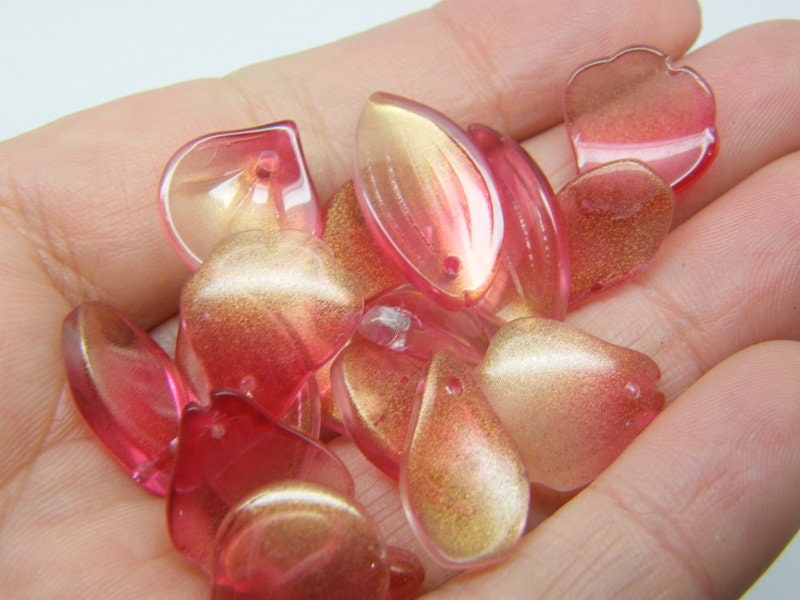 20 Flower leaf charms beads cranberry gold glitter dust mixed glass AB294