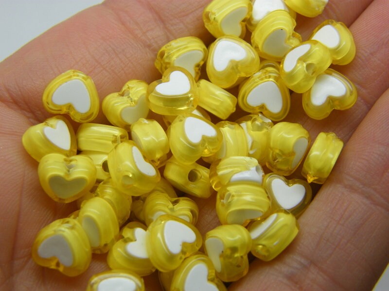 100 heart beads yellow white acrylic AB311  - SALE 50% OFF
