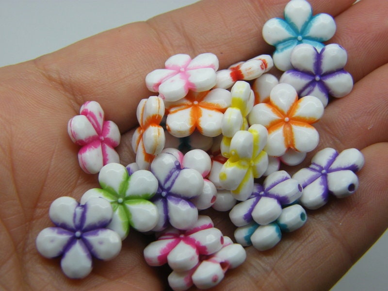 100 Flower beads random mixed acrylic BB735 - SALE 50% OFF