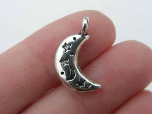 8 Moon charms antique silver tone M2