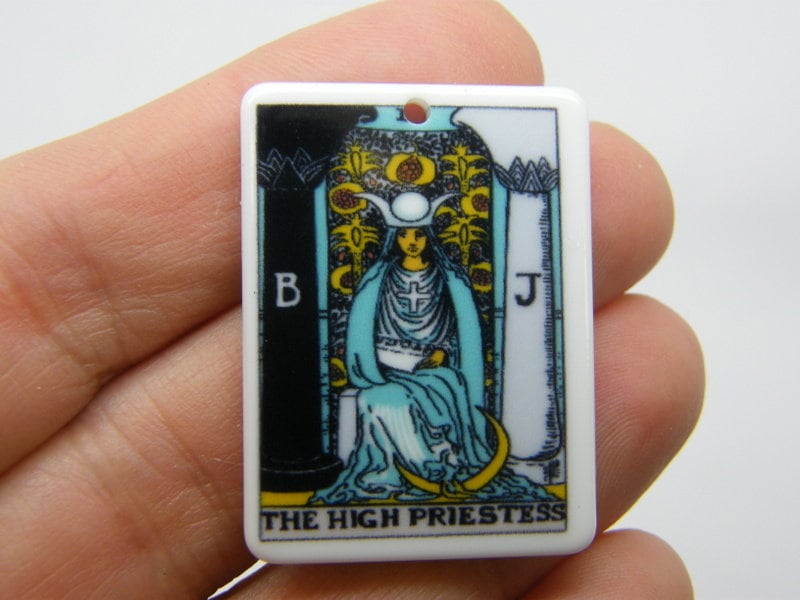 1 The high priestess tarot reading card pendant resin HC403