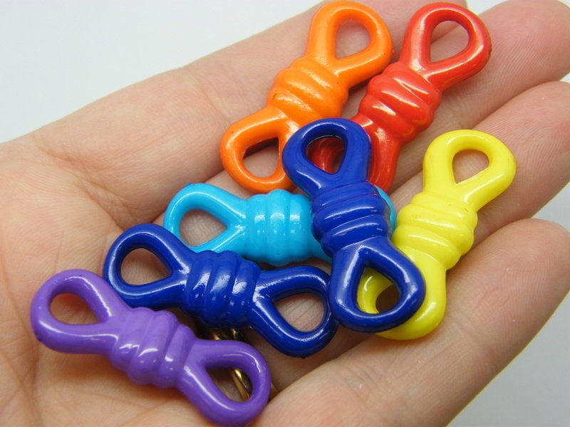 40 Knot connector link charms random mixed acrylic BB749 - SALE 50% OFF
