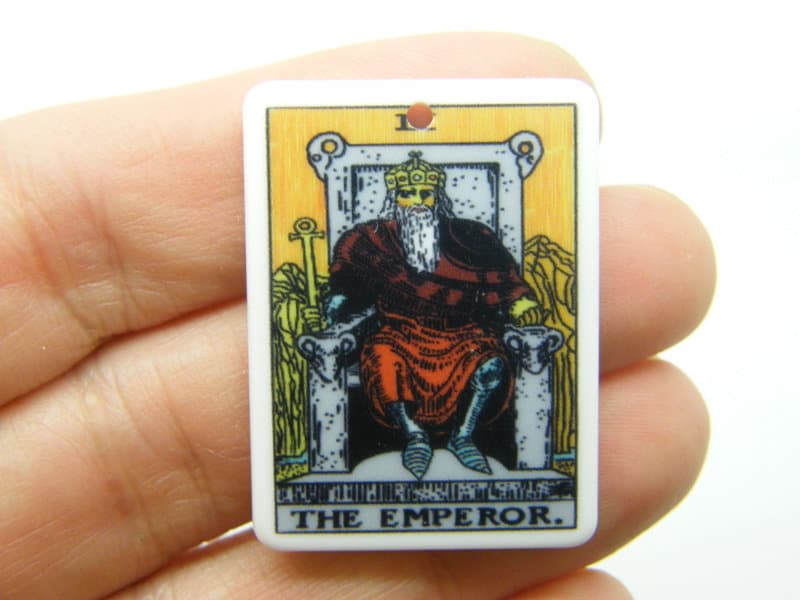 1 The emperor tarot reading card pendant resin HC404